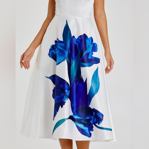 MAC DUGGAL
White Strapless Satin Midi Dress With Flower Print - Picture 5 of 6